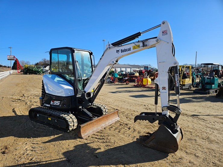 bobcat-e35i-image-7
