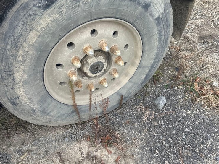 2007-peterbilt-357-image-11