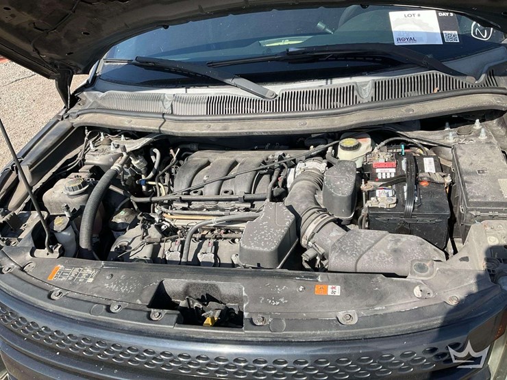 2015-ford-explorer-image-6