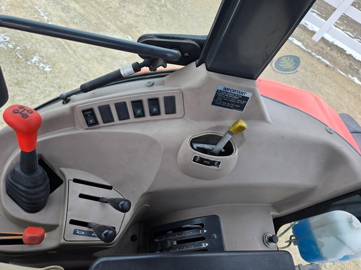 kubota-m7040-image-26