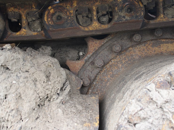 caterpillar-d5k-image-10