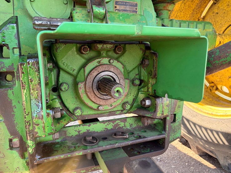 john-deere-4230-image-11