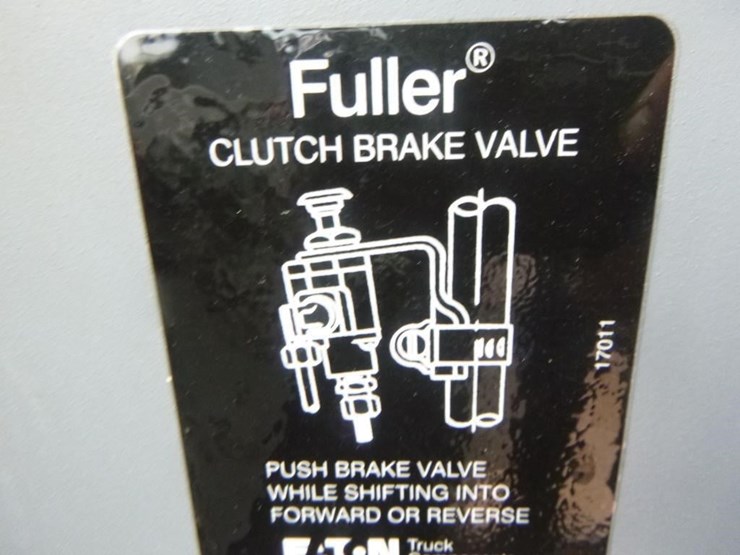 1996-gradall-xl4100-image-26