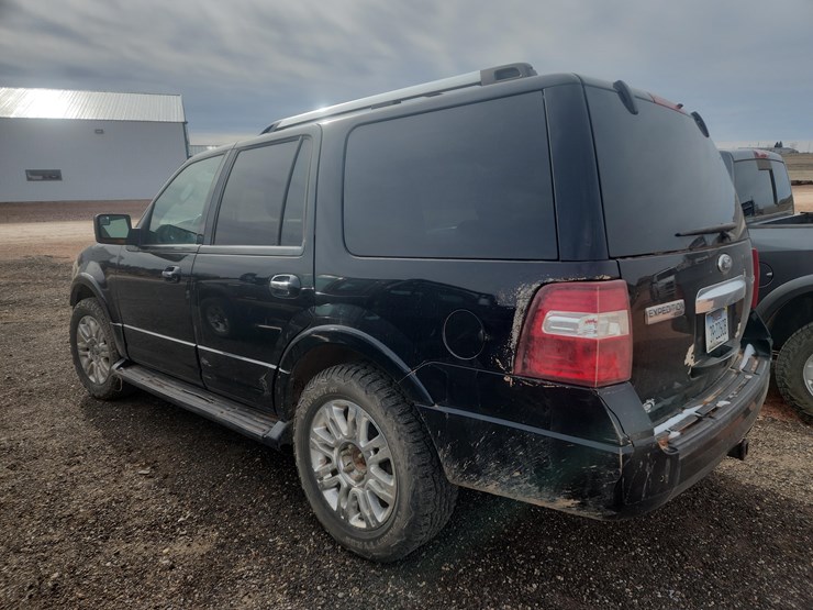 2011-ford-expedition-image-11