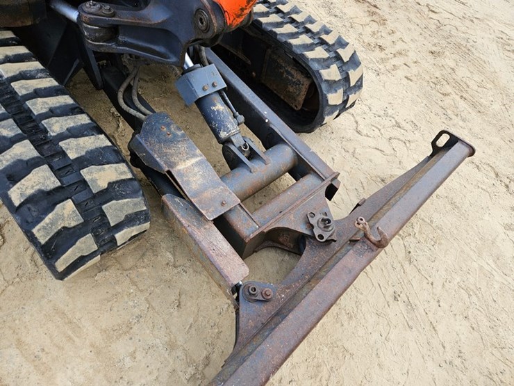 kubota-kx121-3-image-17