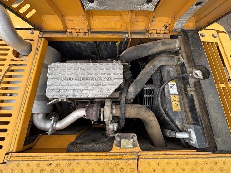 2012-jcb-js160-image-54