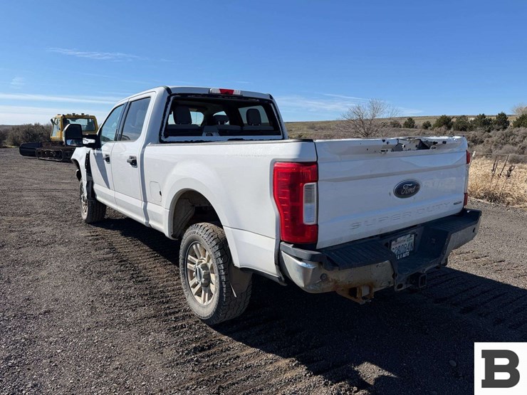 2019-ford-f250-image-3