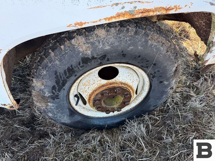 1979-gmc-sierra-3500-image-16