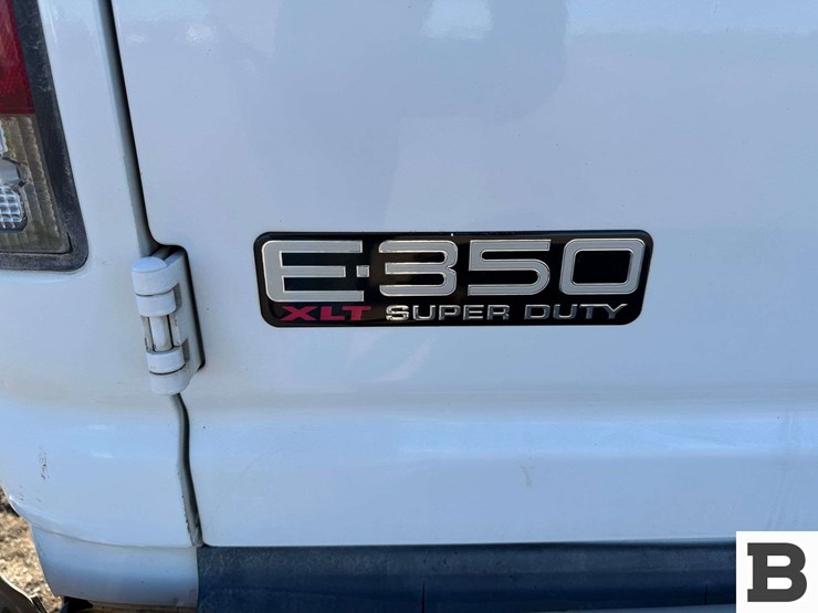 1999-ford-econoline-350-image-17