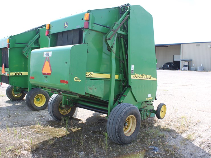 john-deere-467-image-3