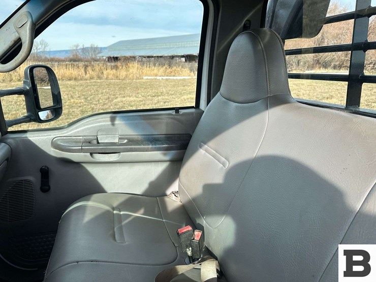 2002-ford-f450-image-21