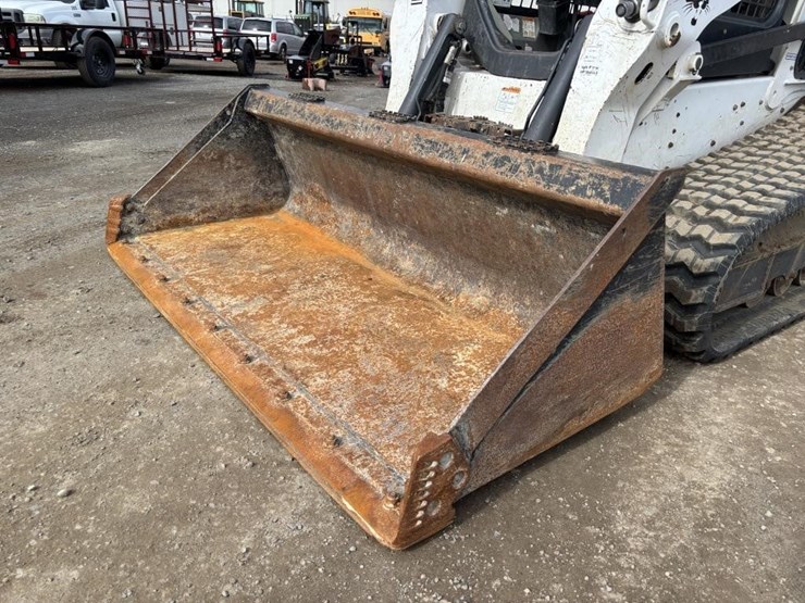 2018-bobcat-t770-image-2