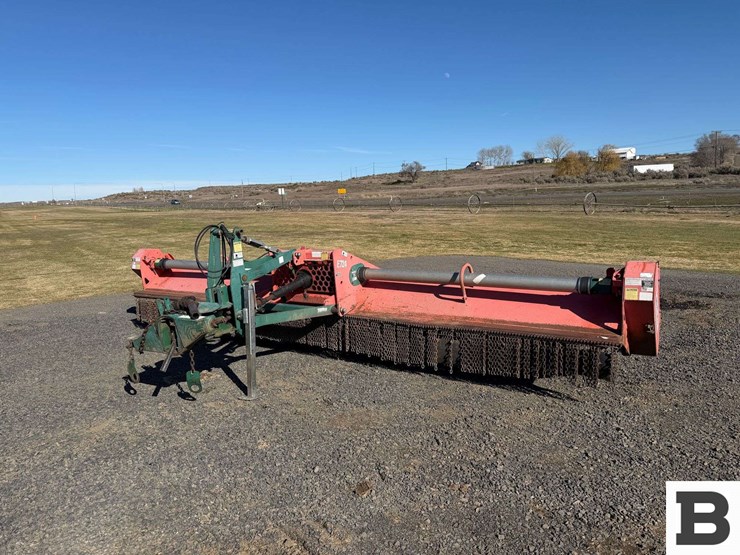 rears-lch20k946g-pul-flail-mower-image-1