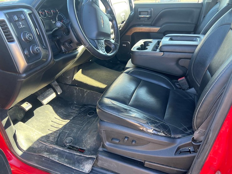 2015-chevrolet-silverado-1500-image-12