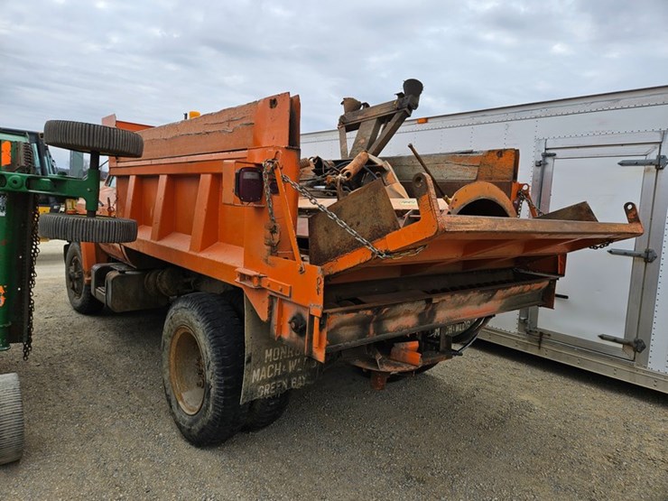 1979-gmc-7000-image-3