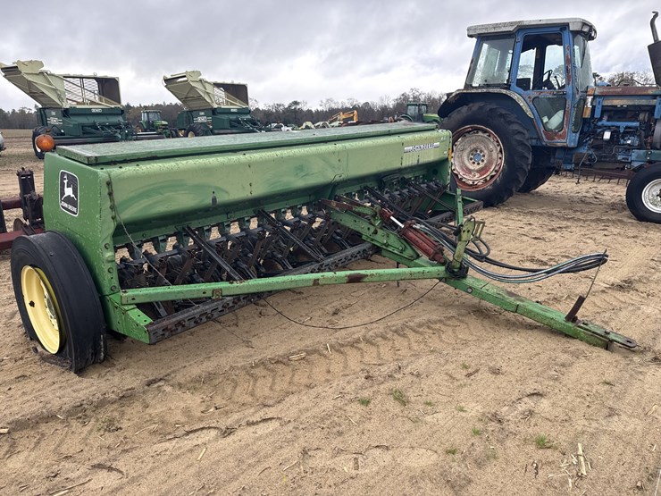 john-deere-450-image-3