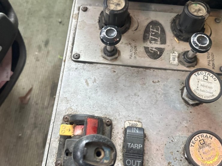 2015-kenworth-t370-image-30