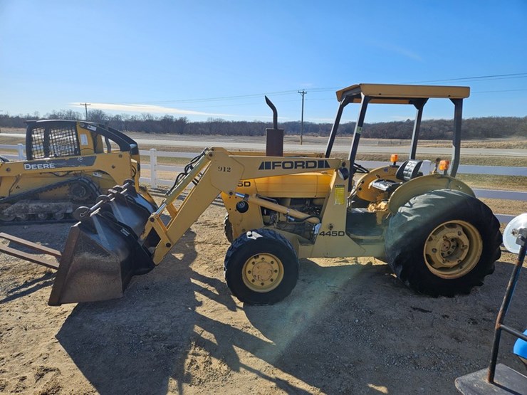 ford-445d-image-2