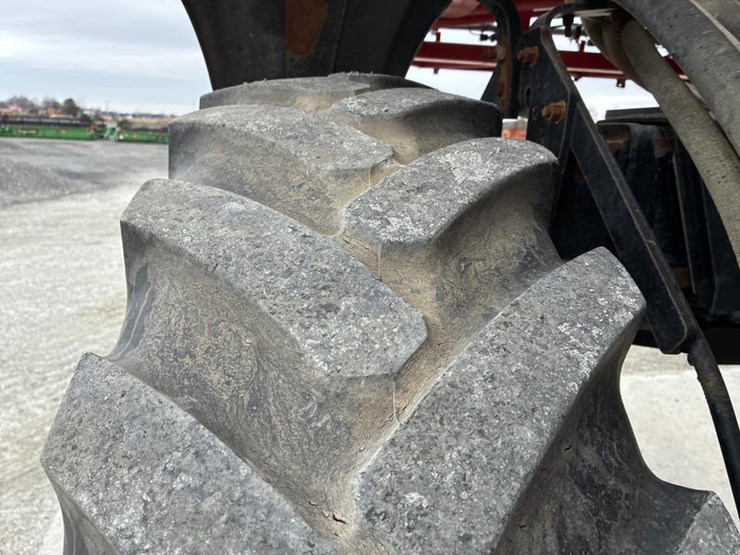 2015-case-ih-patriot-3340-image-53