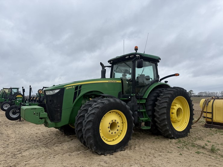 2015-john-deere-8345r-image-1