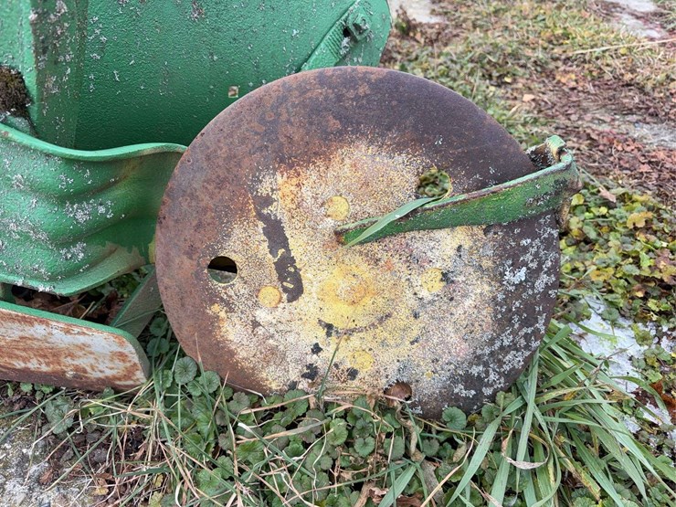 john-deere-12-image-20