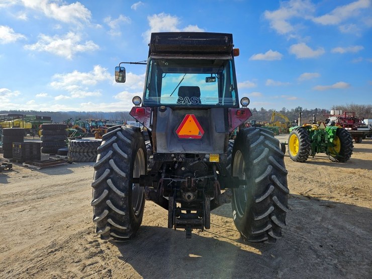 case-ih-2096-image-4