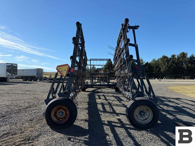 flexi-coil-spring-tooth-harrow-image-4