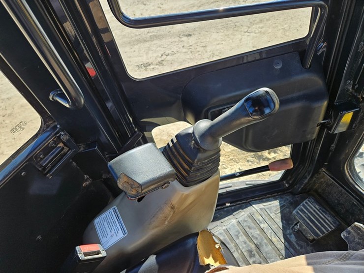 yanmar-vio45-image-20