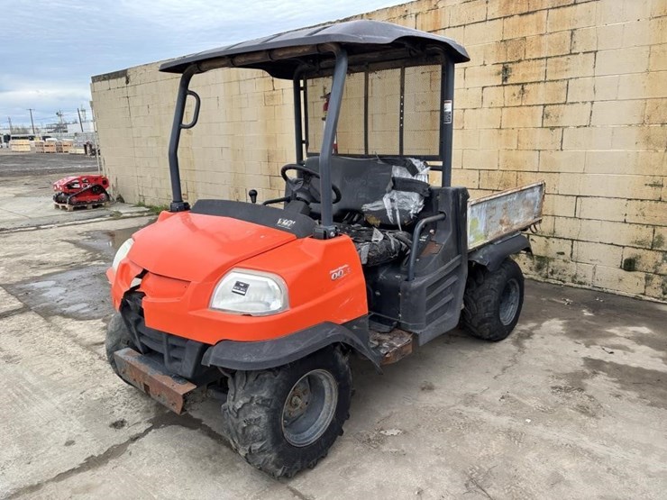 2011-kubota-rtv900-image-1