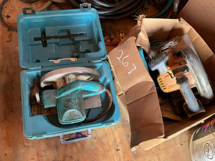 #267-•-makita-circular-saw-and-parts-image-1