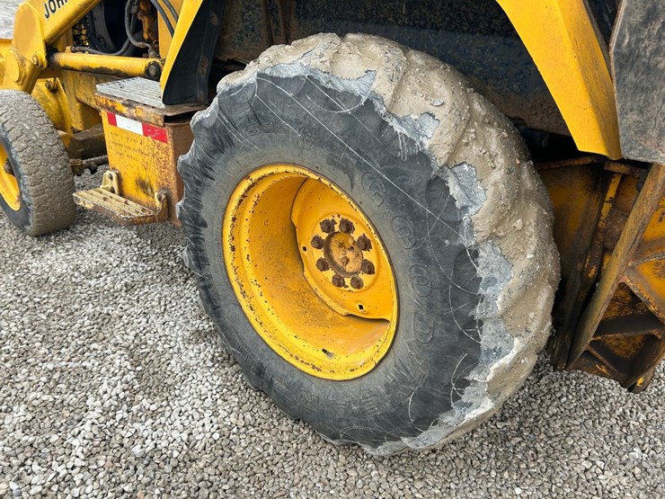deere-310d-image-19