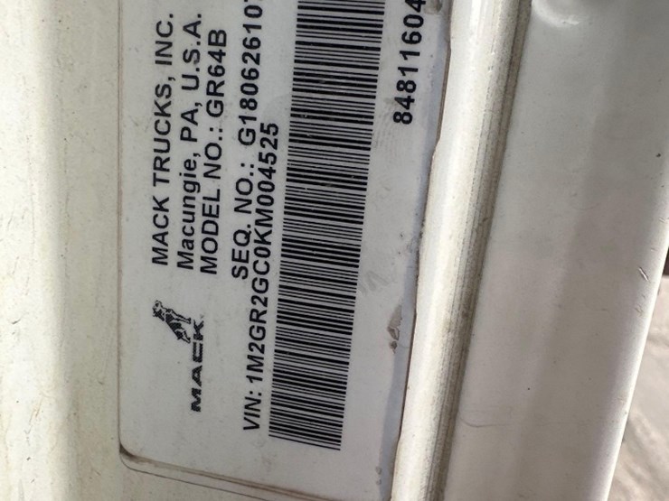2019-mack-gr64b-quad/a-dump-truck-image-17