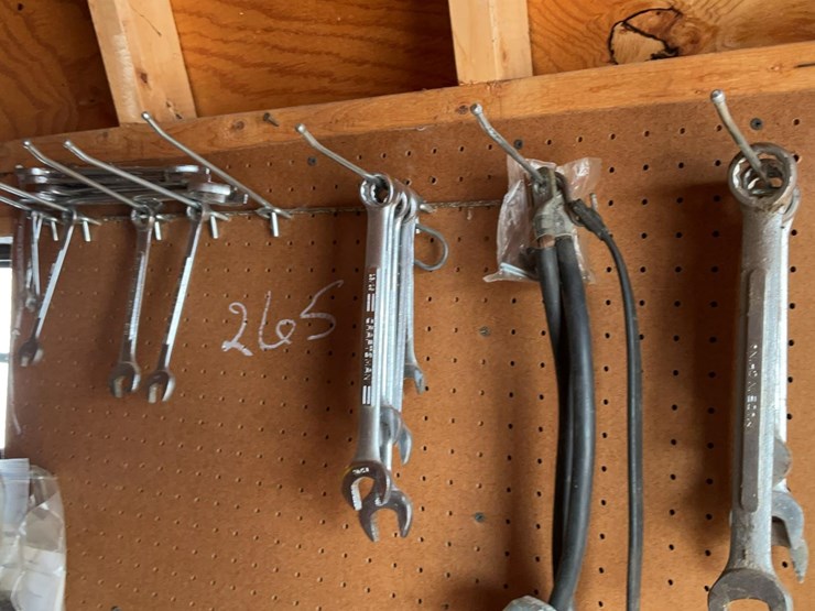 #265-•-wrenches,-saw-bar,-cant-hook-parts-image-5