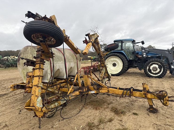 kbh-pt-12-row-liquid-fertilizer-applicator-image-4