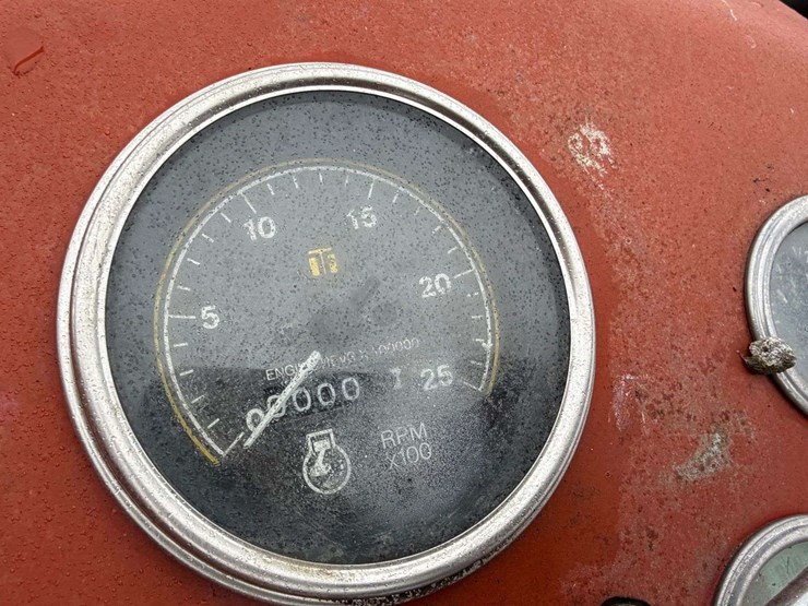 massey-ferguson-65-image-31