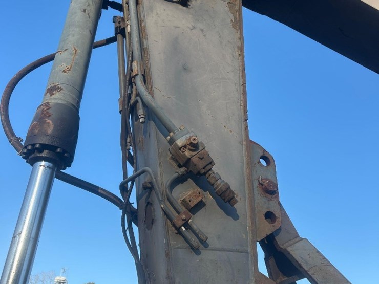 2016-volvo-ecr235el-image-10