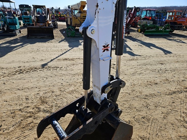 bobcat-e35i-image-12