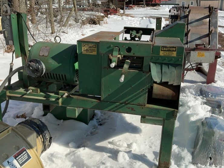 #253-•-pendu-junior-gang-saw-image-2