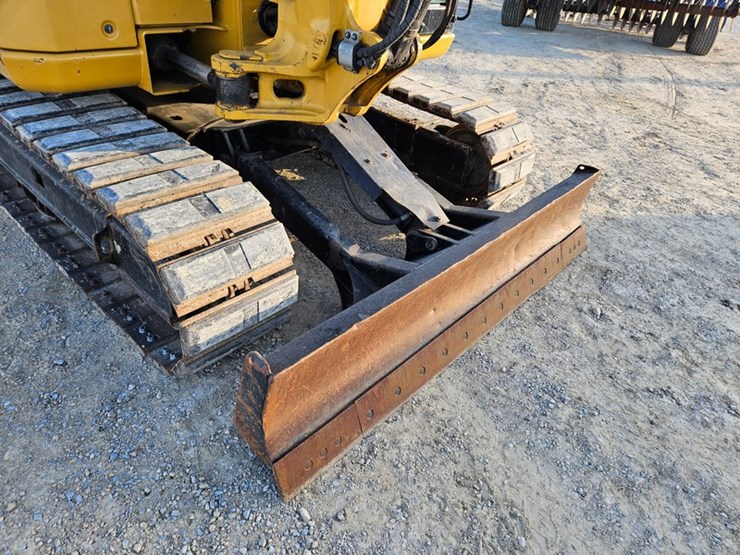 caterpillar-308e-image-17