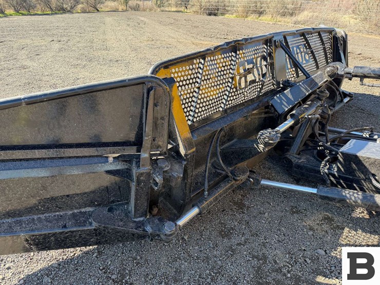 2004-bombardier-br275-image-11