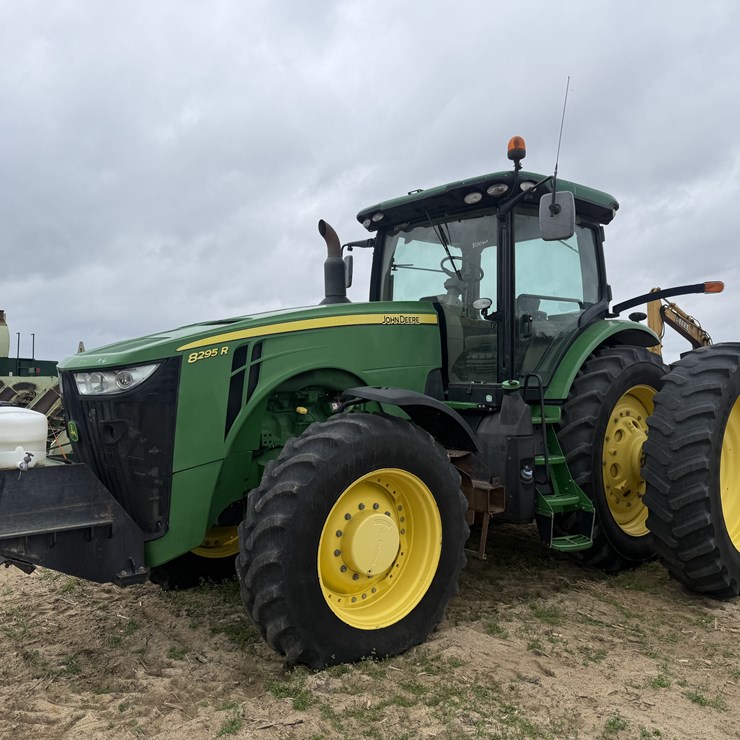 2015 JOHN DEERE 8295R