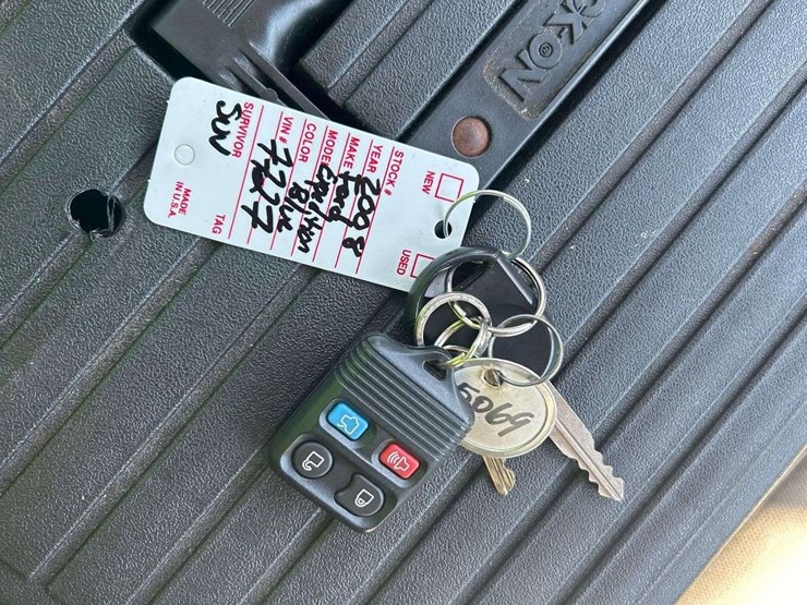 2008-ford-expedition-image-25