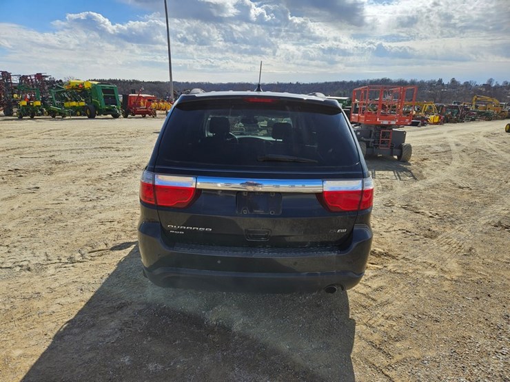 2012-dodge-durango-image-4