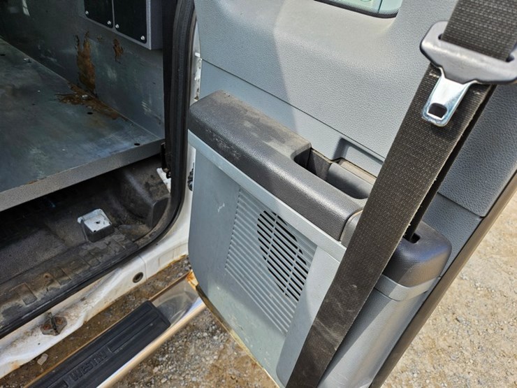 2012-ford-f350-image-29