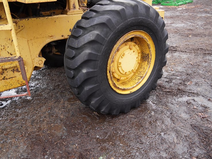 caterpillar-930-image-33