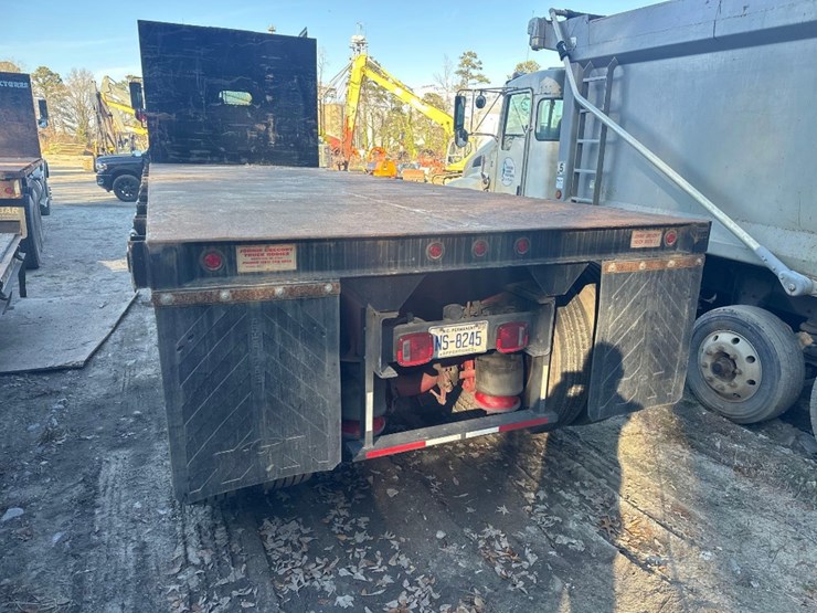 2019-kenworth-t800-image-5