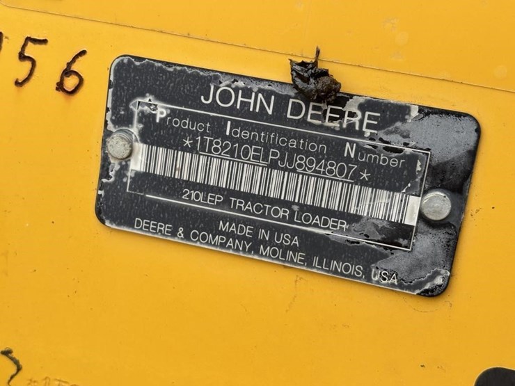 2018-deere-210lep-image-54