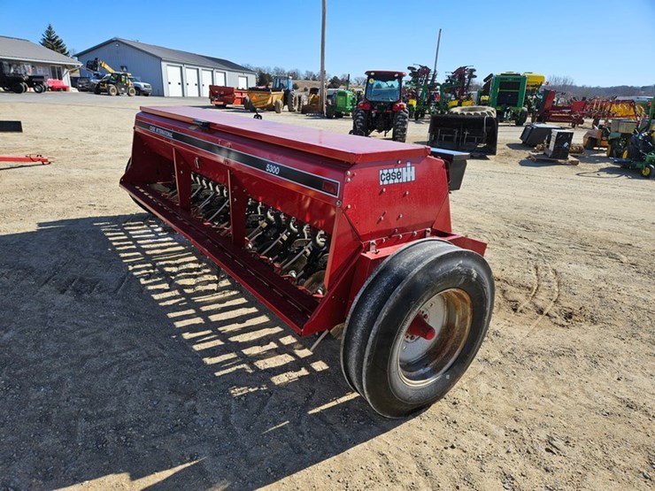 case-ih-5300-image-5
