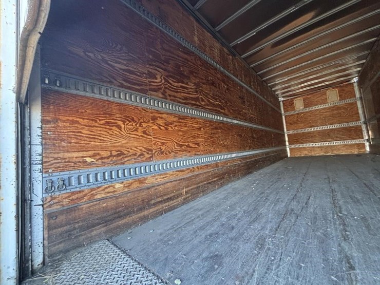 2002-trailmobile-van-image-27