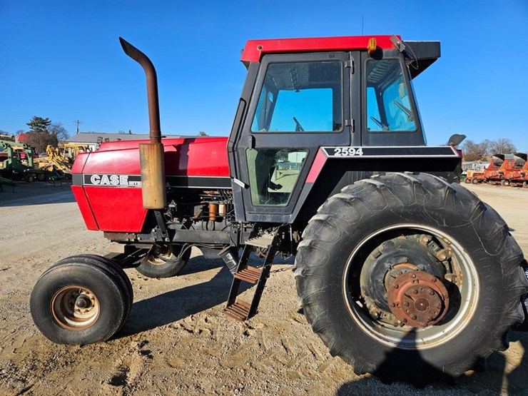 case-ih-2594-image-2